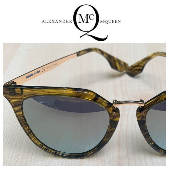 Sold out 💫 ALEXANDER MCQUEEN Luxe Sunglasses Cateye Wood Grain Mirrored lenses - Picture 3 of 11